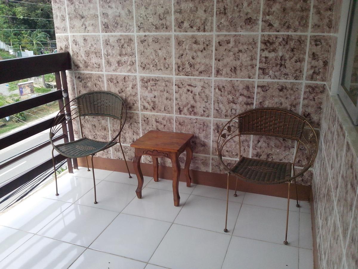 Centillo Travellers Inn Катиклан Экстерьер фото
